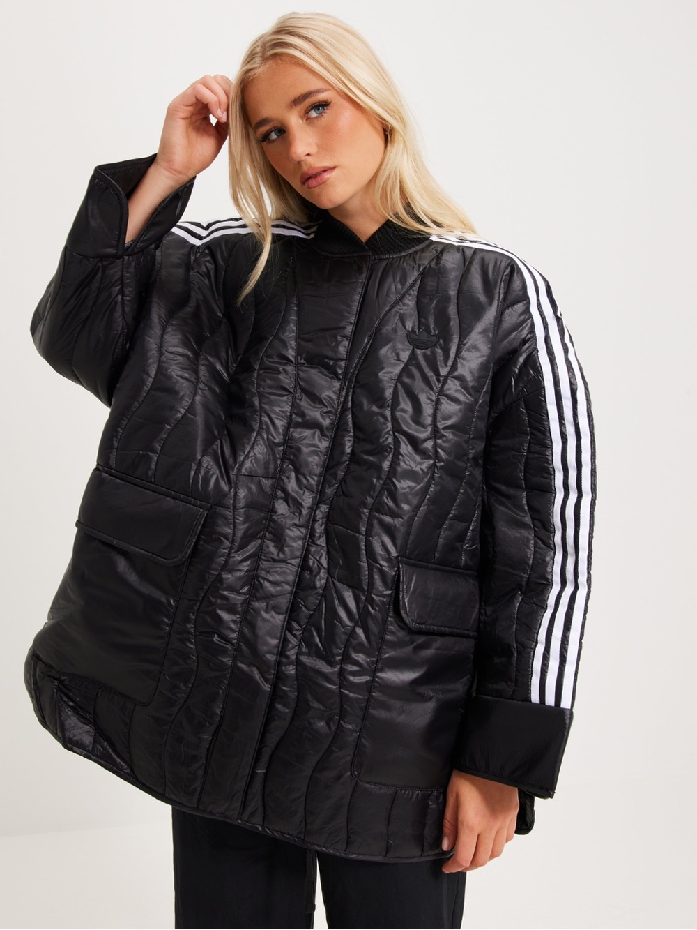 adidas Originals Premium Quilted Jacket Size Large